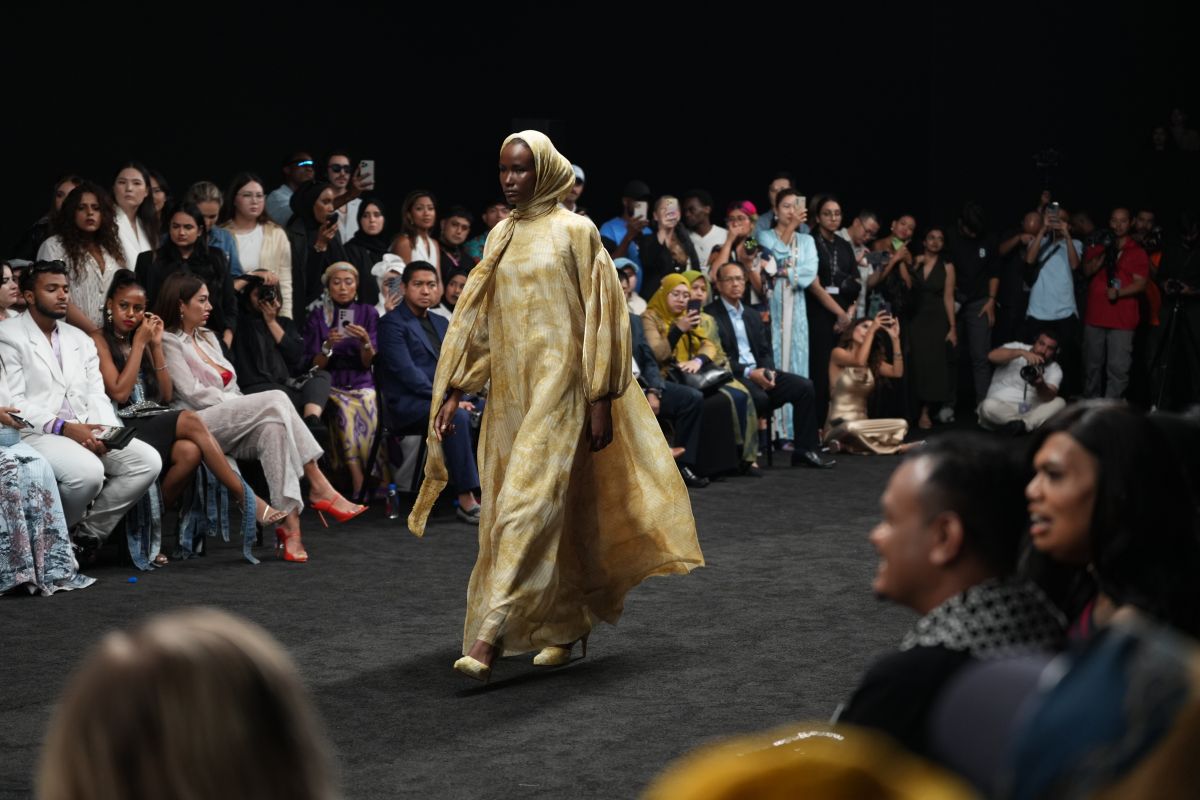 Benang Jarum tampilkan koleksi Forest Toile di Dubai Fashion Week Benang Jarum tampilkan koleksi Forest Toile di Dubai Fashion Week